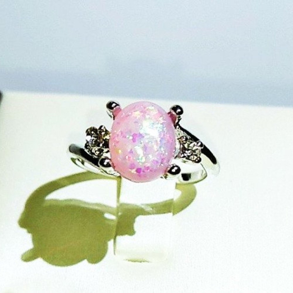 Pink Oval Opal CZ White Gold Filled Ring 6 New‎
